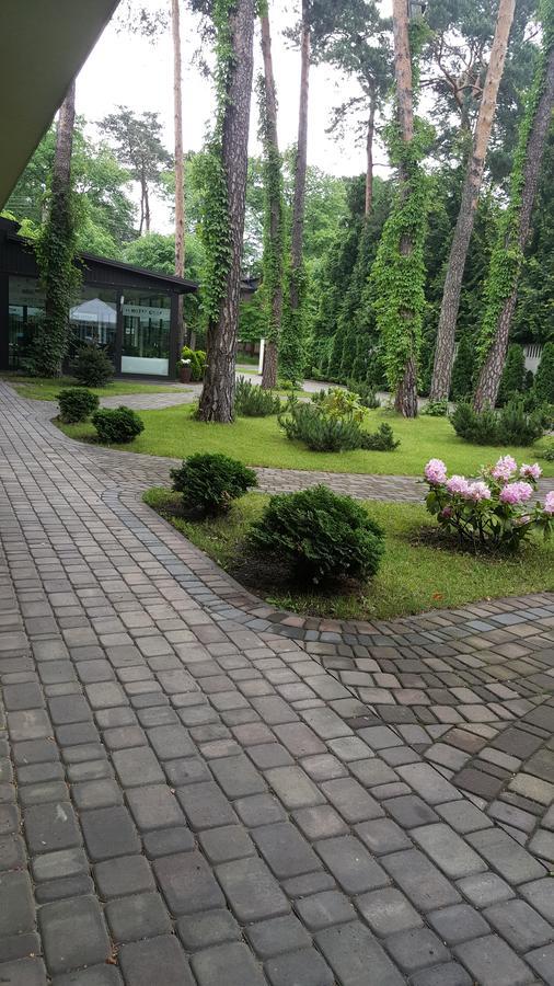 Hotel Graf Łask Εξωτερικό φωτογραφία