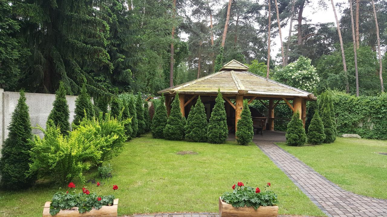 Hotel Graf Łask Εξωτερικό φωτογραφία